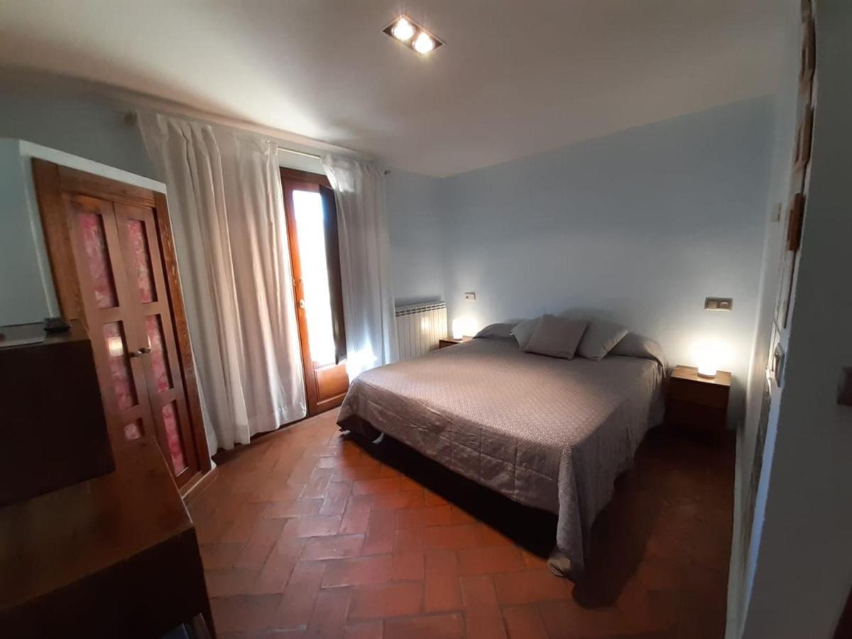 Double Room,1347400301:JPEG